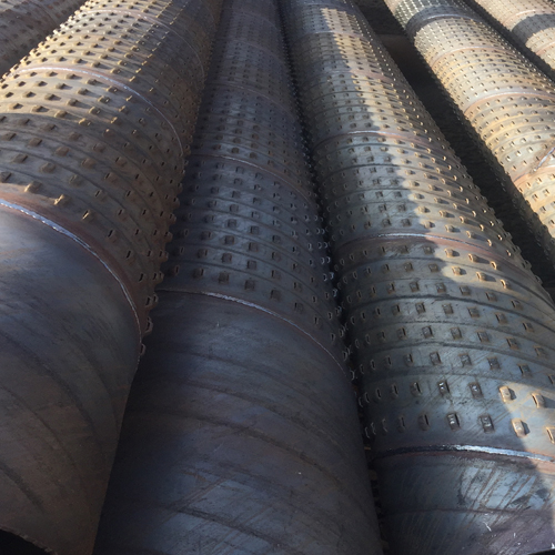 七台河孔式滤水管的材质选择